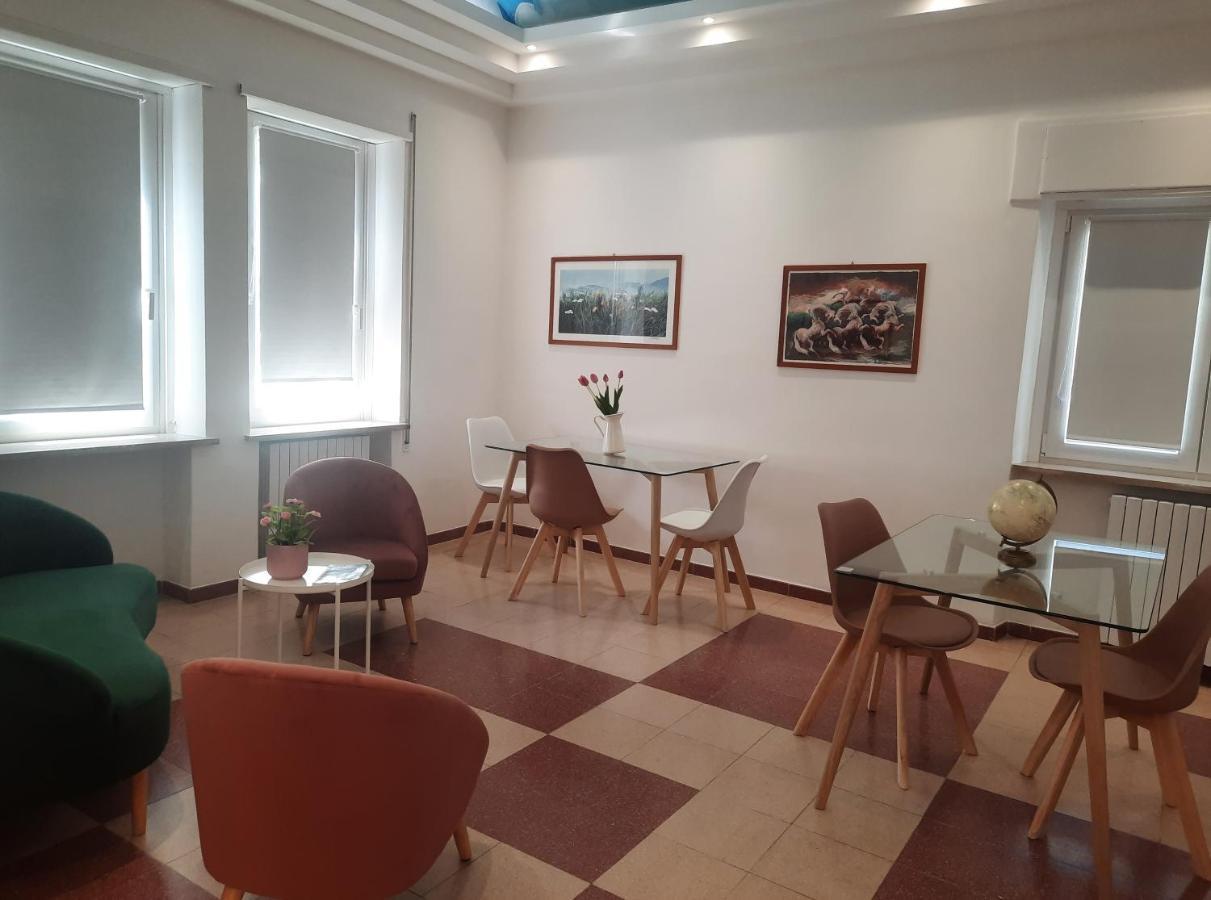 Hotel Porta Rivera 라킬라 외부 사진