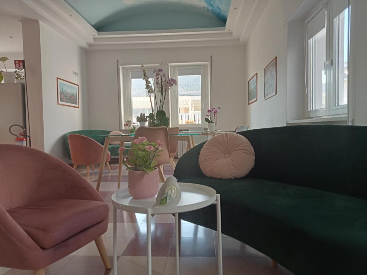 Hotel Porta Rivera 라킬라 외부 사진