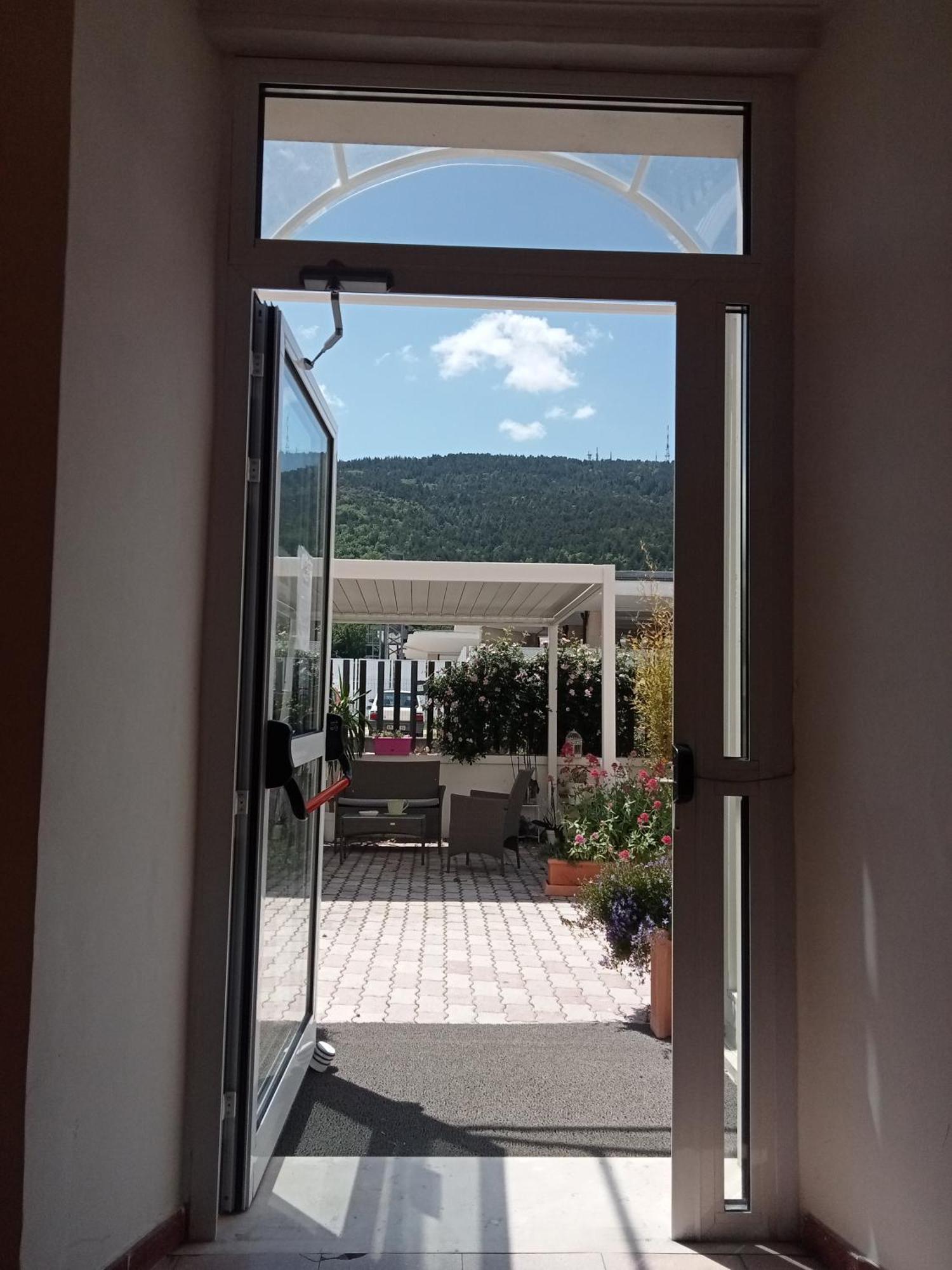 Hotel Porta Rivera 라킬라 외부 사진
